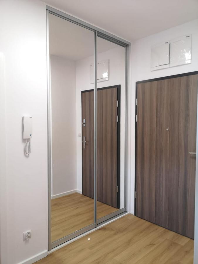 Nowoczesny Apartament Na Promenadach Wroclawskich Exterior foto