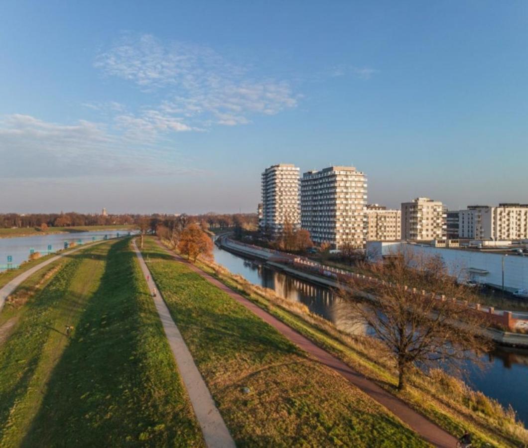 Nowoczesny Apartament Na Promenadach Wroclawskich Habitación foto
